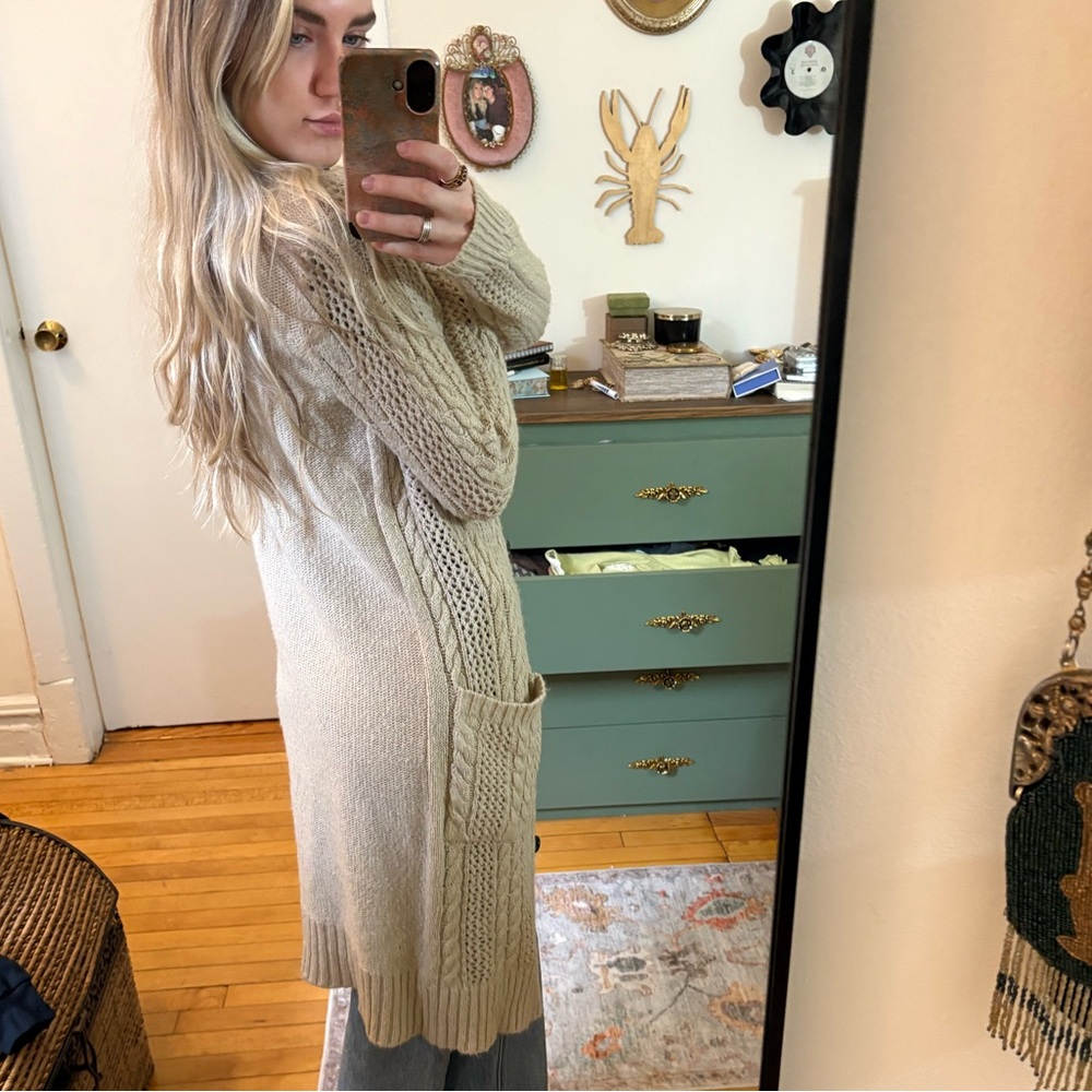 Cream Knit Cardigan - Picture 2 of 4